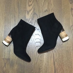 Anthro Faryl Robin Booties
